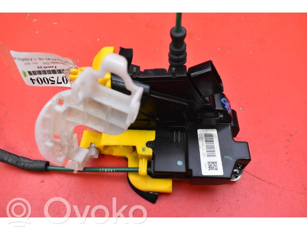 Hyundai i30 Front door lock 