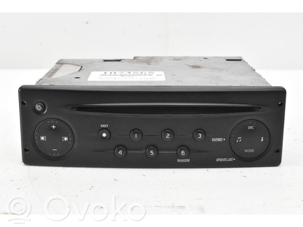 Renault Mascott Radio / CD-Player / DVD-Player / Navigation 