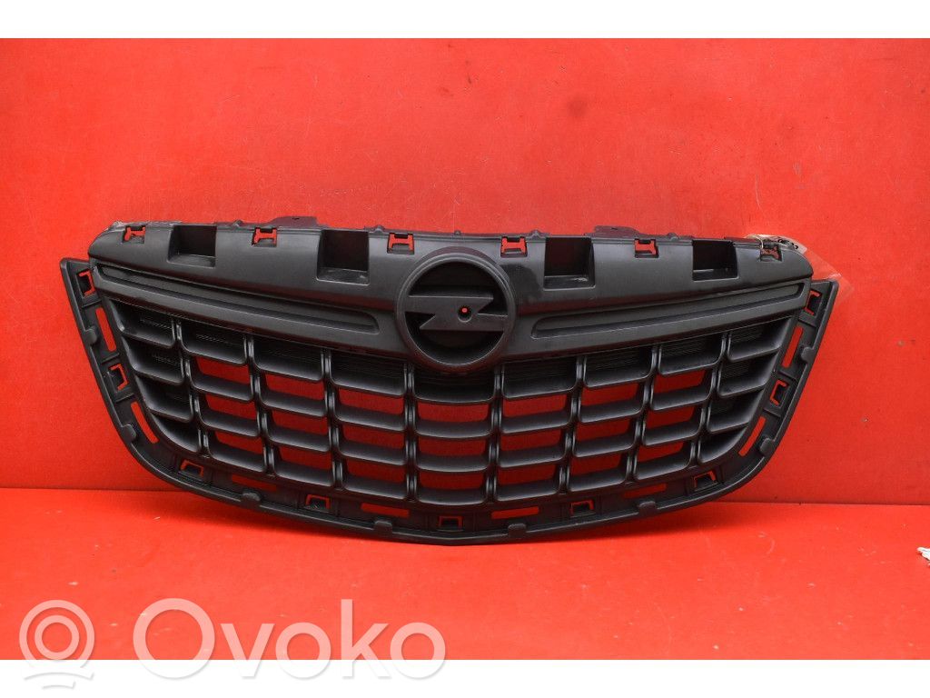 Opel Mokka Etusäleikkö 