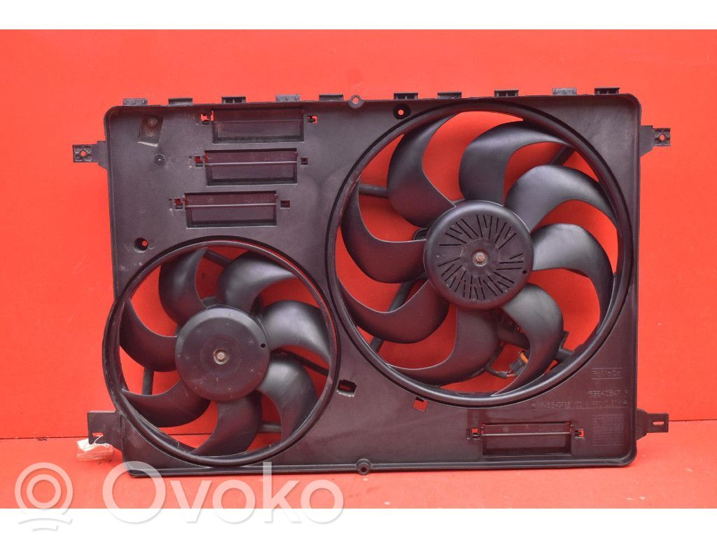 Volvo XC60 Ventilator electric răcire radiator 