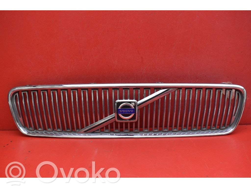 Volvo V50 Etusäleikkö 