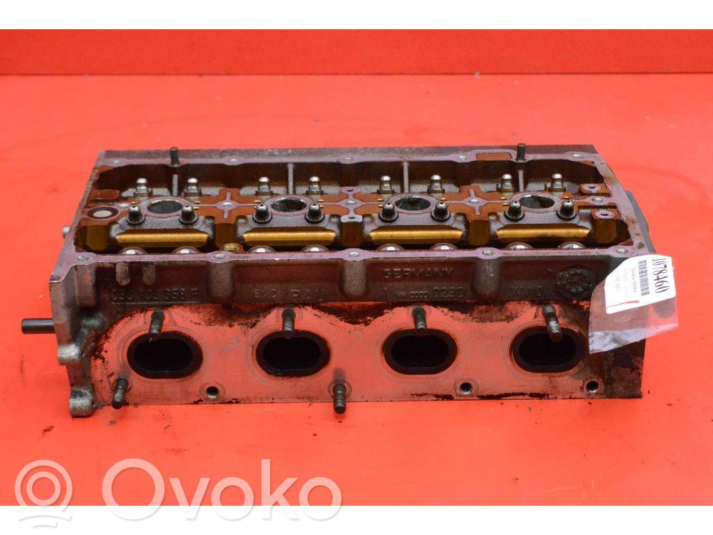 Volkswagen Golf IV Engine head 