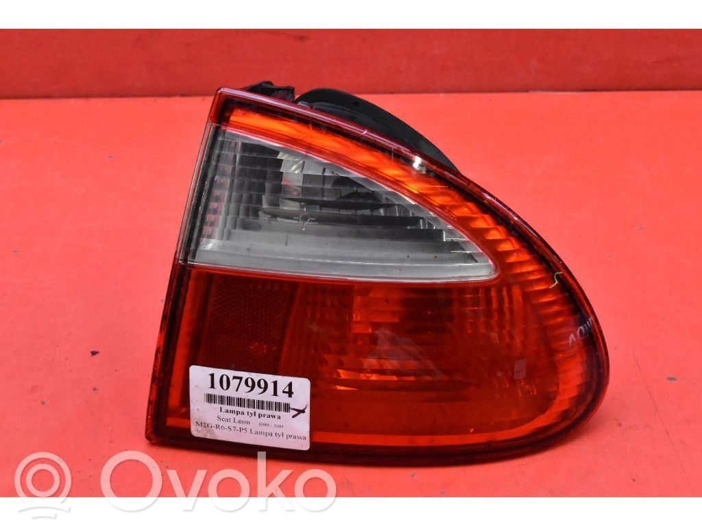 Seat Leon (1M) Luci posteriori 