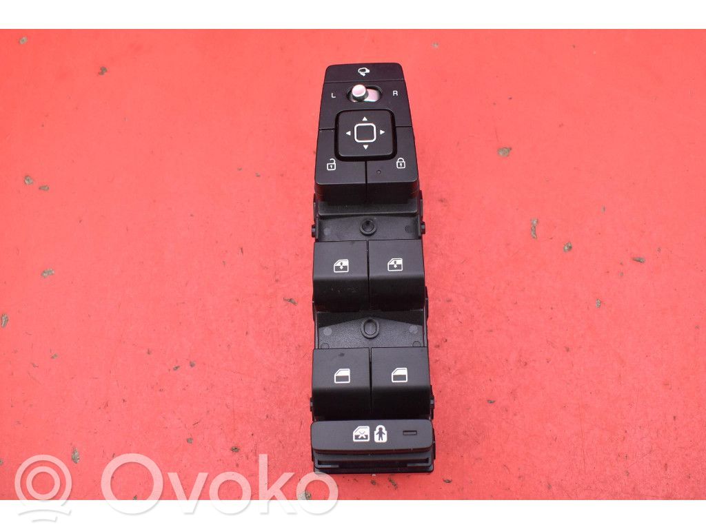Electric window control switch   93571CV380,93571CV380
