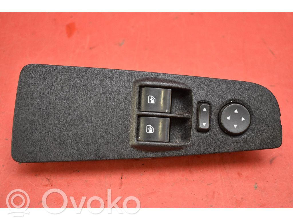 Fiat Bravo Interruptor del elevalunas eléctrico 
