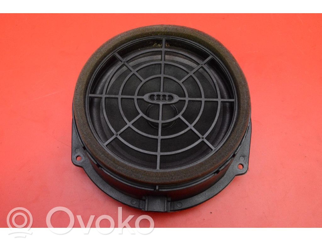 Audi Q5 SQ5 8R Subwoofer 