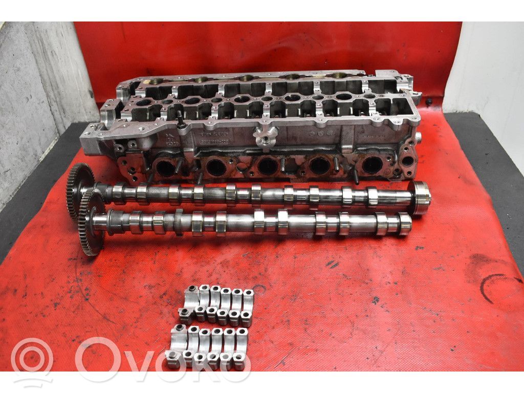 Engine head   30731988,30731988