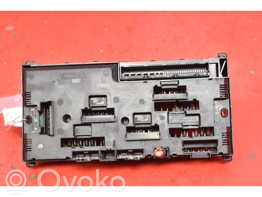 BMW X3 F25 Set scatola dei fusibili 