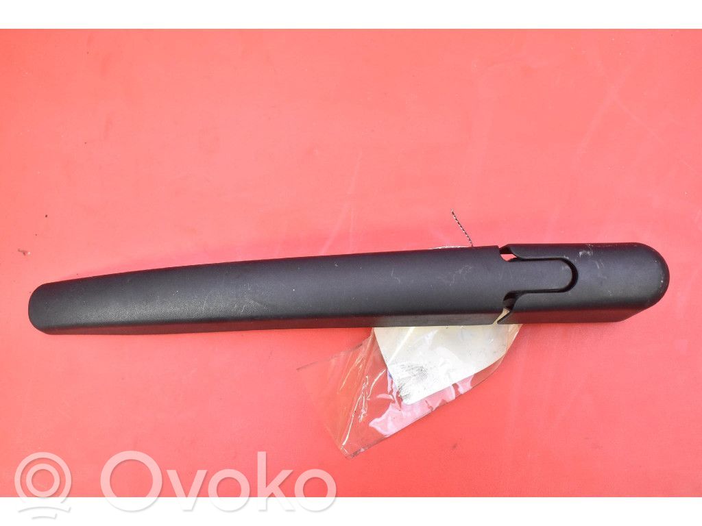 Ford Focus Wischerarm Heckscheibe 