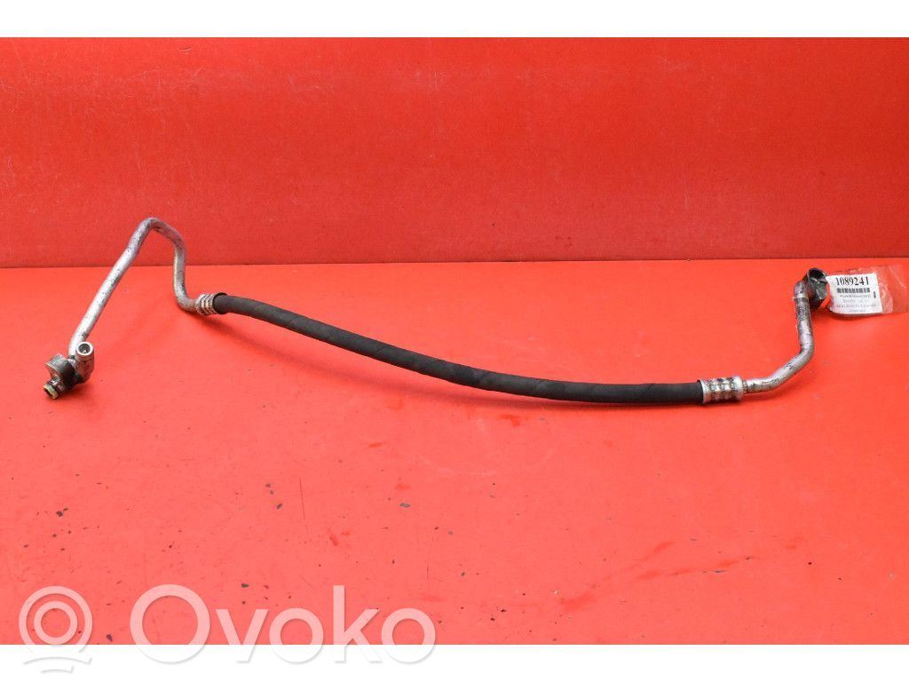 BMW 7 F01 F02 F03 F04 Tubo flessibile aria condizionata (A/C) 
