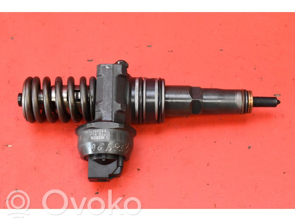Volkswagen PASSAT B6 Injector combustibil