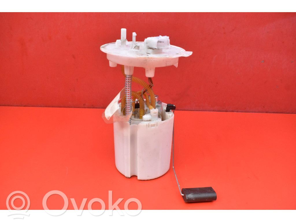 Opel Insignia A Bomba interna de combustible 