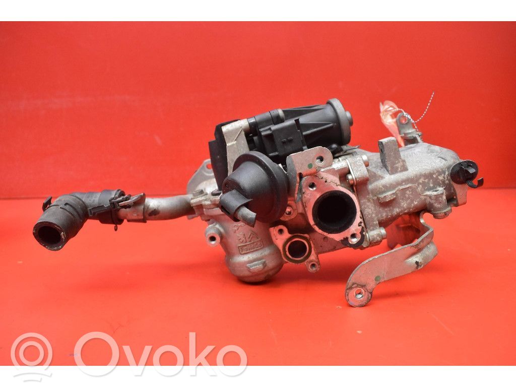 Volvo V40 Refrigerador de la válvula EGR 