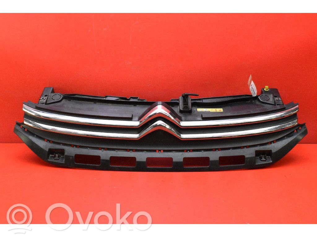 Audi 100 200 5000 C3 Grille de calandre avant