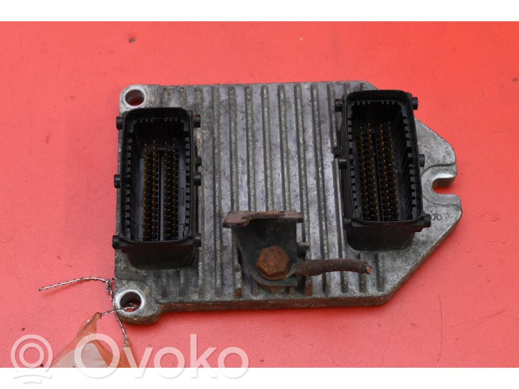 Opel Zafira A Unité de commande, module ECU de moteur 