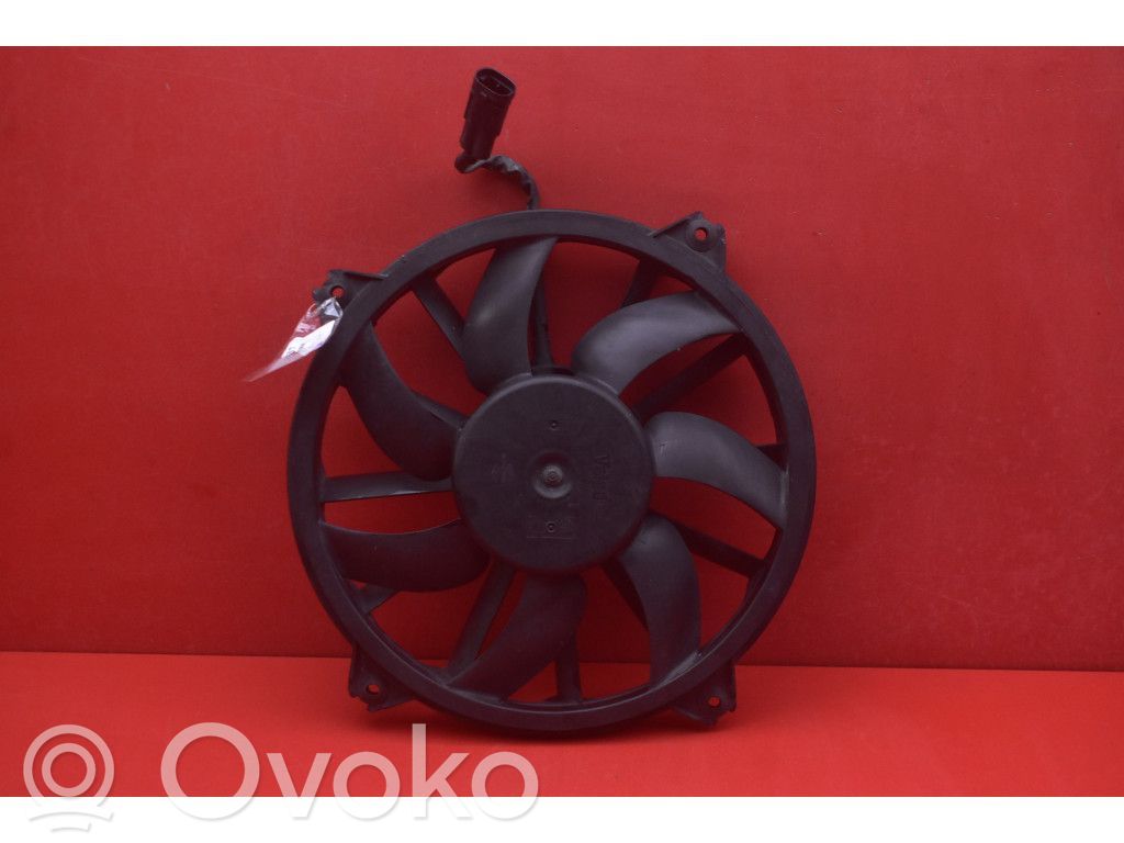 Peugeot 308 Ventilator electric răcire radiator 