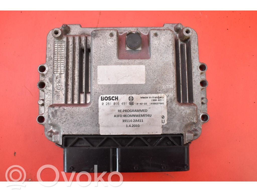 Hyundai i30 Engine control unit/module ECU 