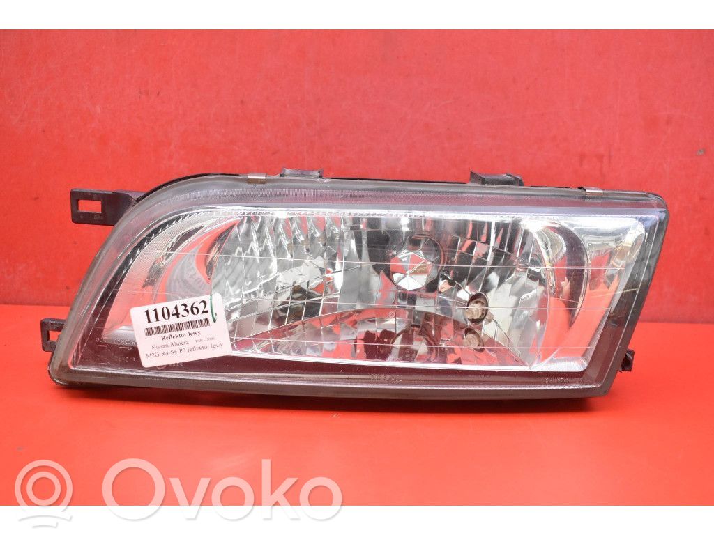 Nissan Almera Faro/fanale