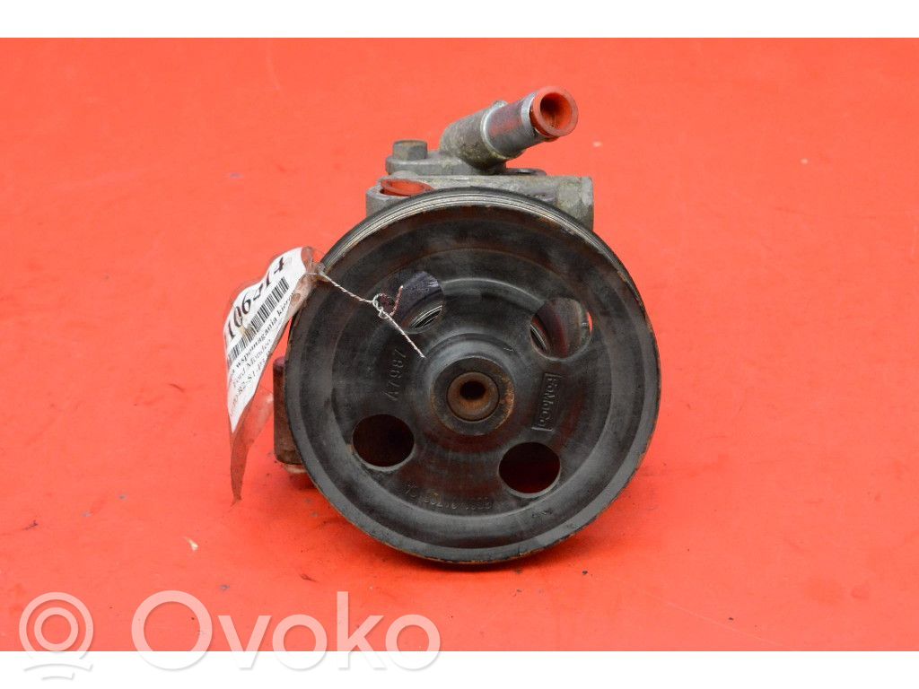 Ohjaustehostimen pumppu   6G913A696CD,6G913A696CD