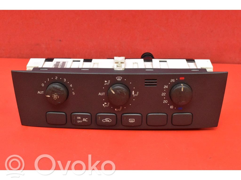 Climate control unit   612698,612698