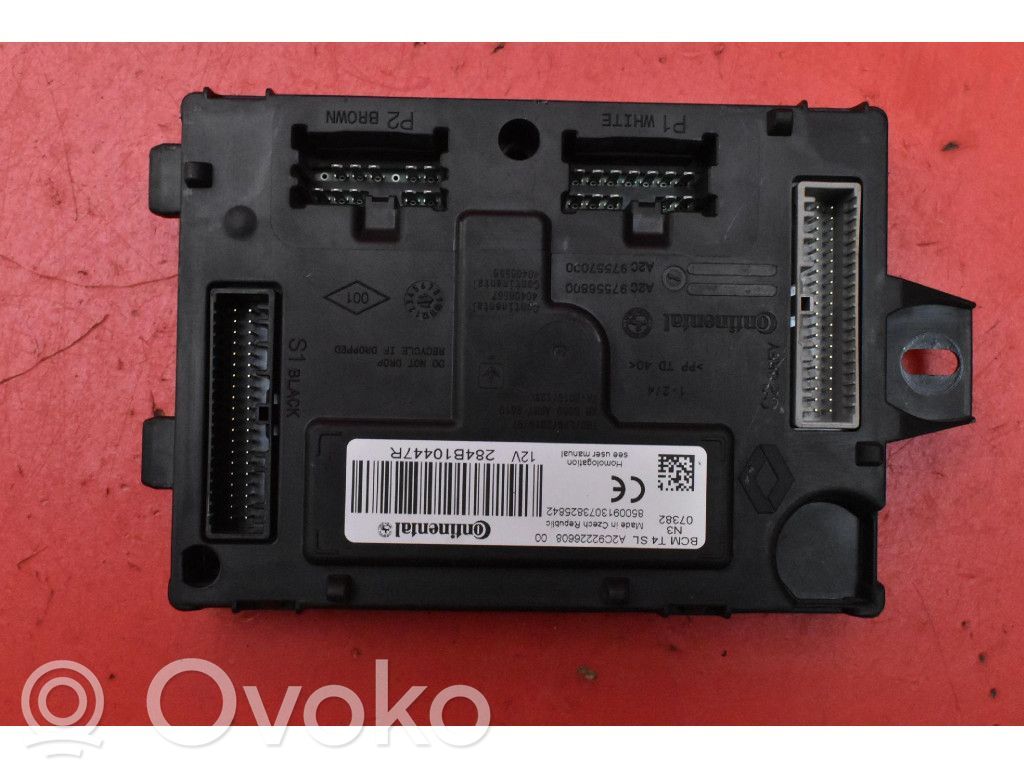 Unidad de control/módulo ECU del motor   284B10447R,284B10447R