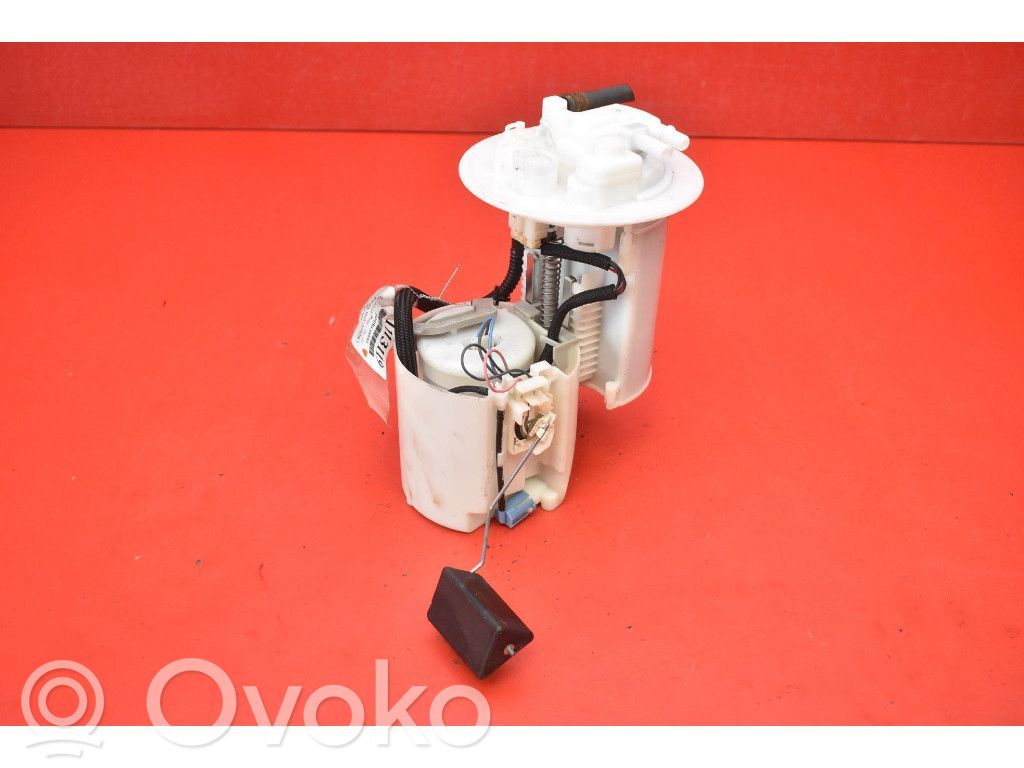 Toyota Prius (XW30) Bomba interna de combustible
