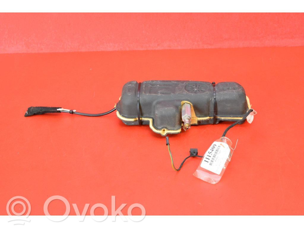 Tailgate/trunk/boot lock/catch/latch   30754549,30754549