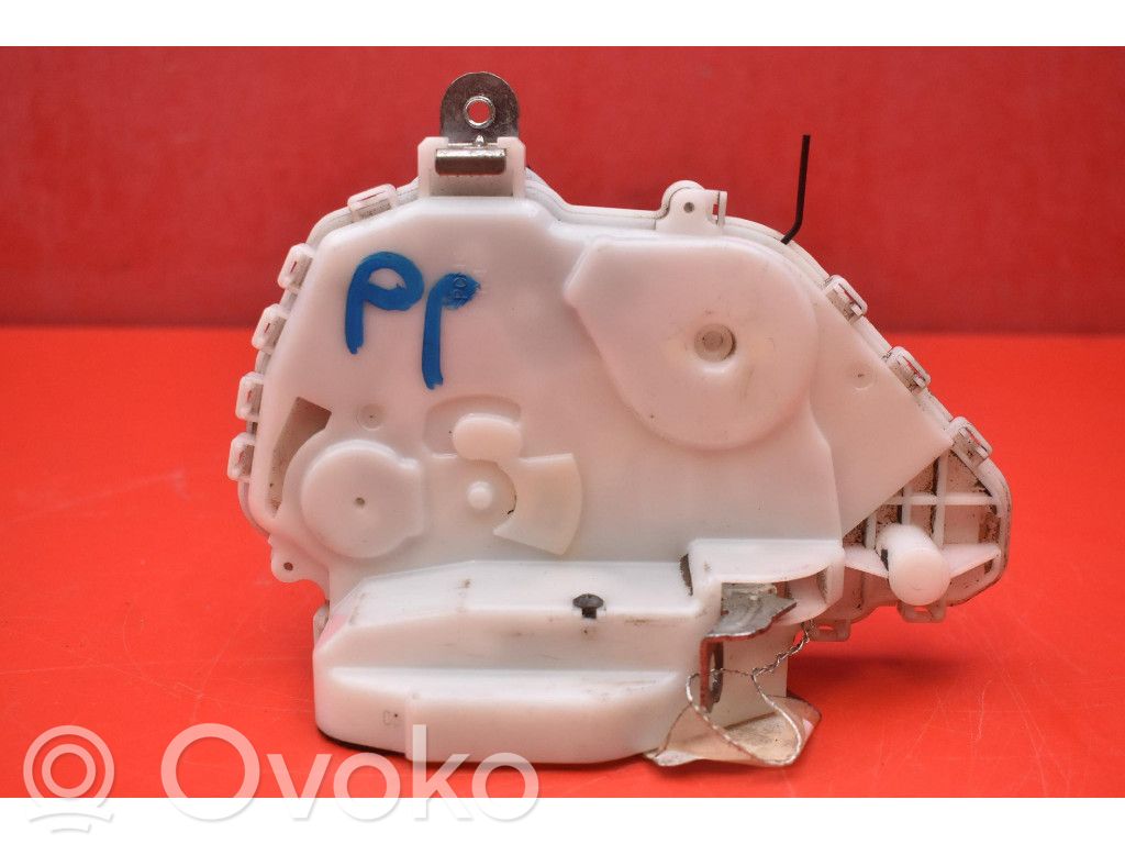 Honda Civic Priekšpusē slēdzene