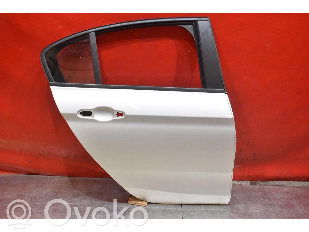 Fiat Tipo Galinės durys