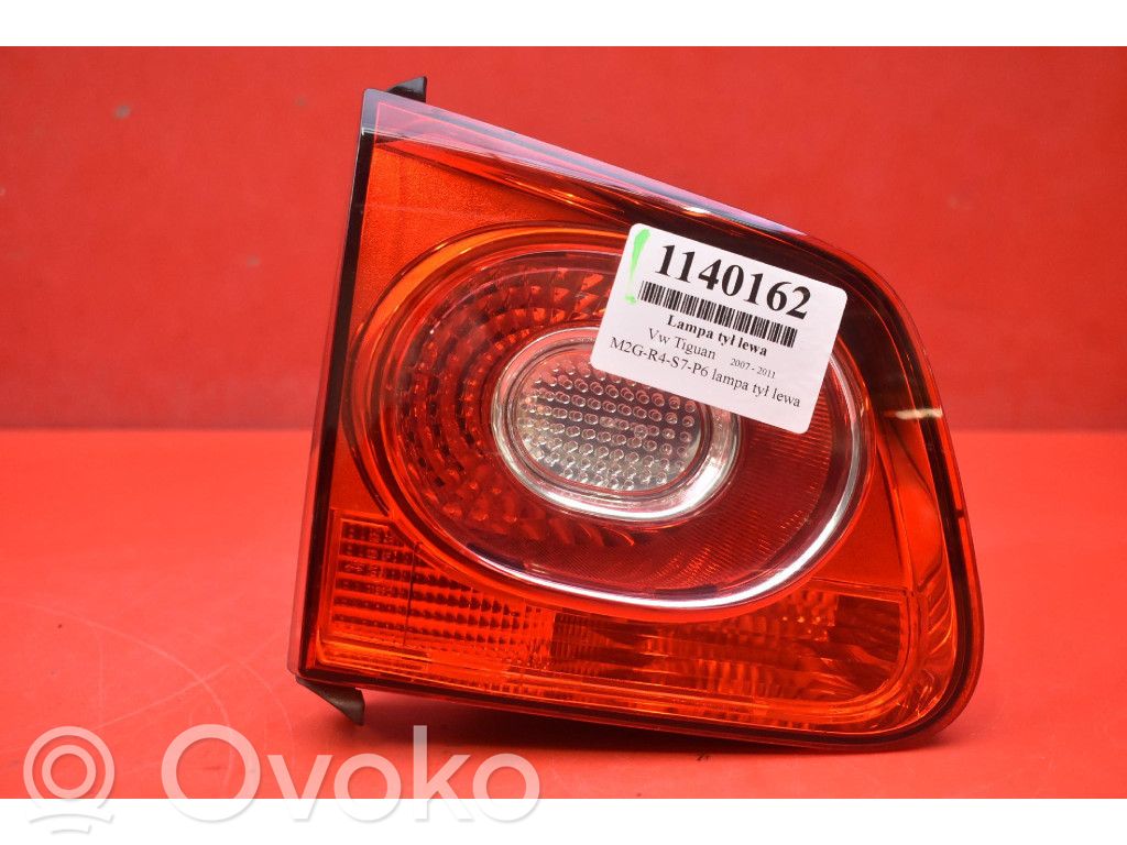 Volkswagen Tiguan Lampă spate în caroserie 