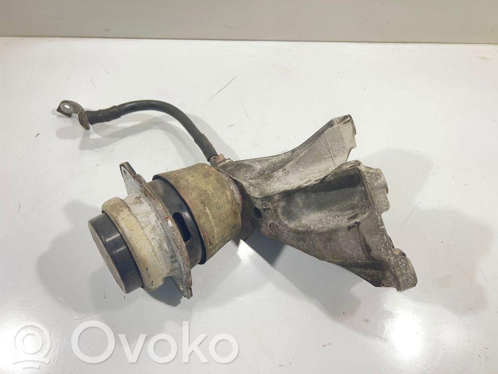 Engine mount bracket   7L8199131A,13022007