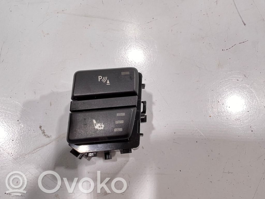 BMW 5 E60 E61 Sēdekļu apsildes slēdzis 