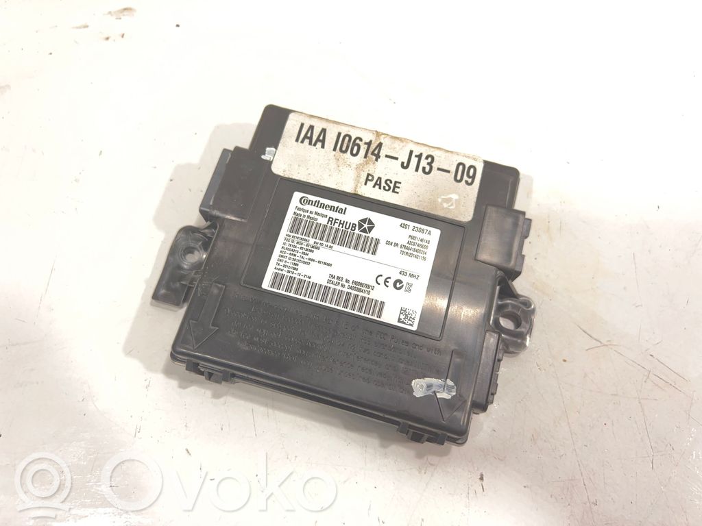 Dodge Durango III Keyless (KESSY) go control unit/module 