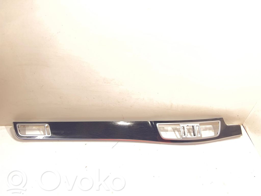 Mercedes-Benz E W212 Moldura del panel (Usadas) 