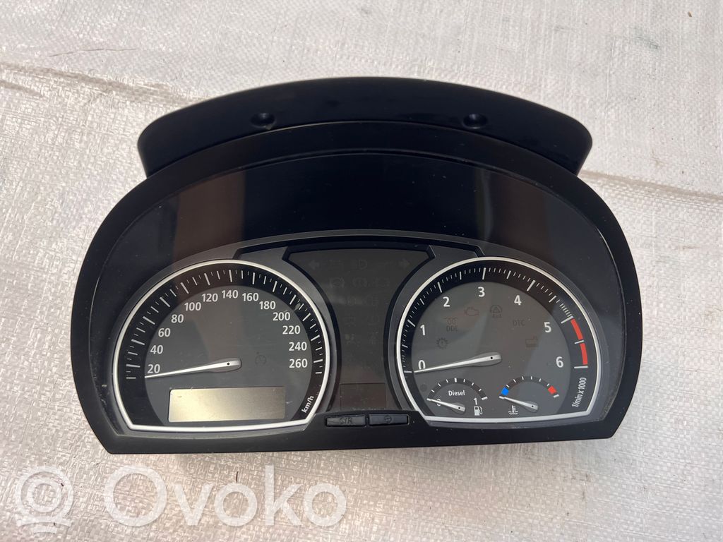 BMW X3 E83 Nopeusmittari (mittaristo) 