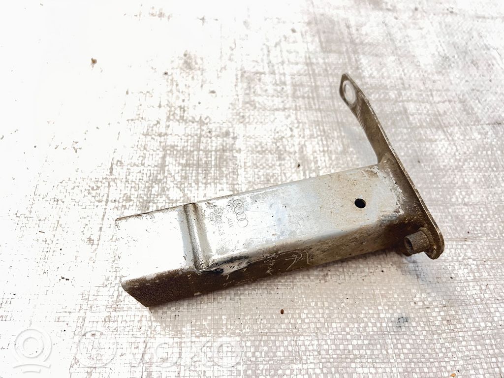 Audi A7 S7 4G Radiator support slam panel bracket 