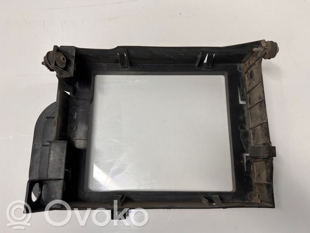 BMW X5 E70 Intercooler air guide/duct channel 