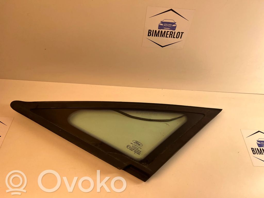 Ford Grand C-MAX Etuoven kulmalasi, neliovinen malli 
