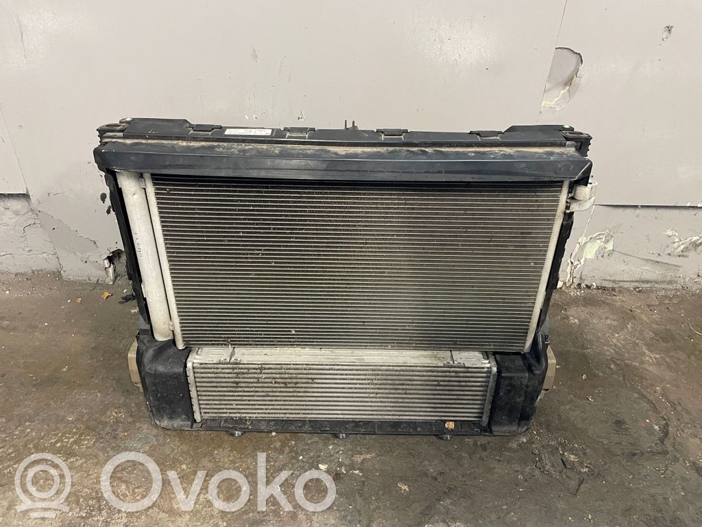 BMW 5 G30 G31 G38 Chłodnica / Komplet 