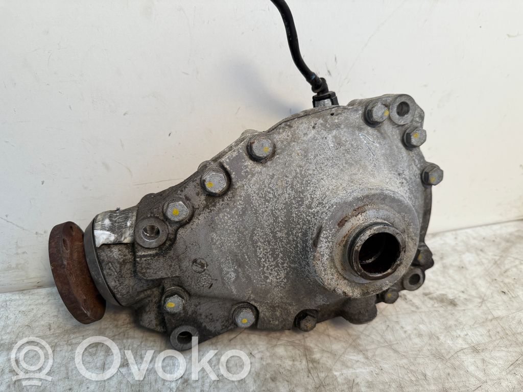 Mechanizm różnicowy przedni / Dyferencjał   7578153,757815304
