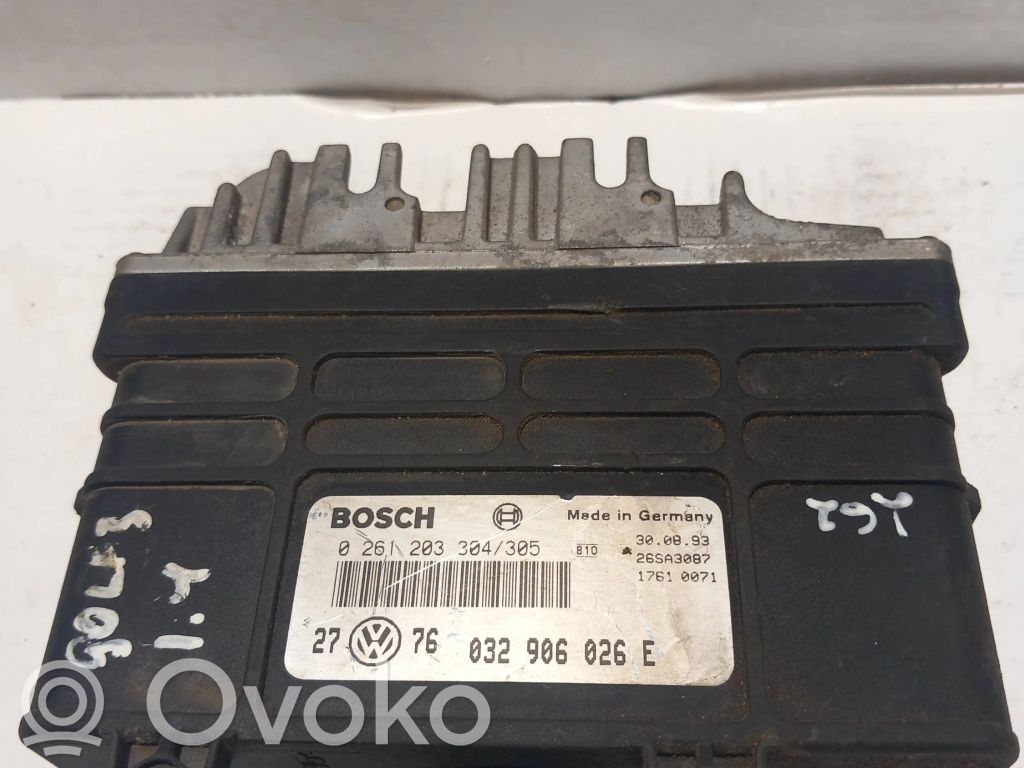 Volkswagen Golf III Engine control unit/module 