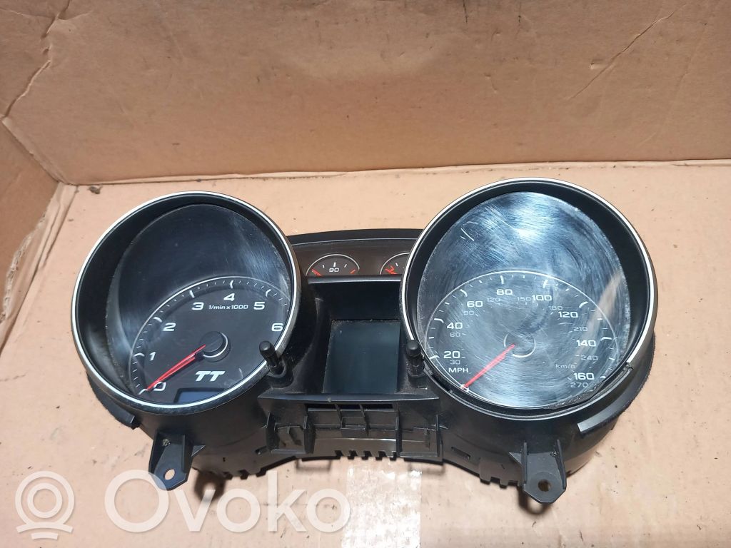 Licznik / Prędkościomierz   8J0920980E,VDD024070208
