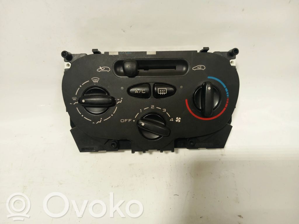 Peugeot 206 Climate control unit 