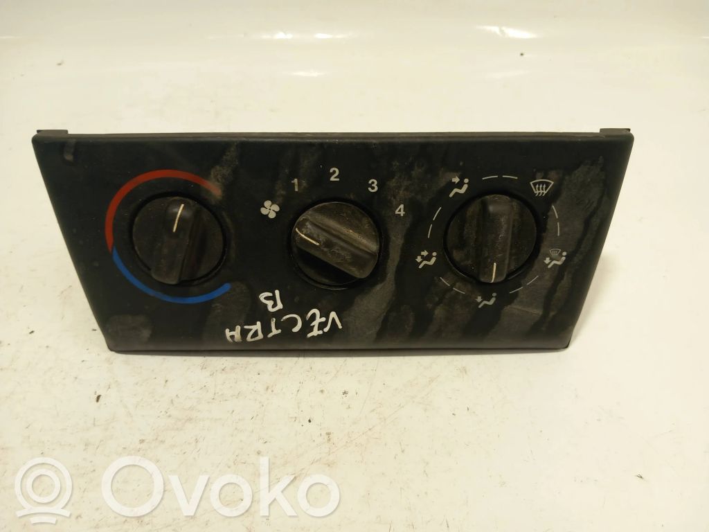 Opel Vectra B Climate control unit 