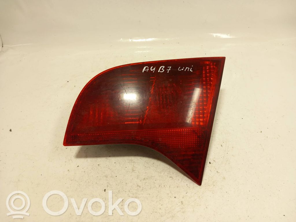 Audi A4 S4 B7 8E 8H Lampy tylnej klapy bagażnika 