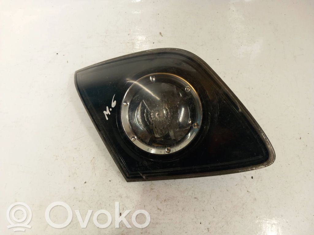 Mazda 3 I Takaluukun takavalot 