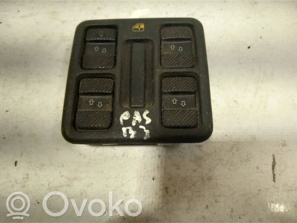 Volkswagen PASSAT B3 Comutator comandă geamuri electrice 