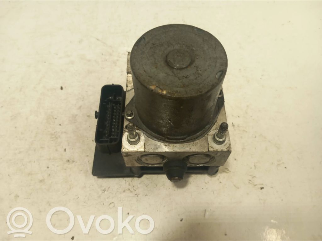 Audi A4 S4 B7 8E 8H ABS Pump 