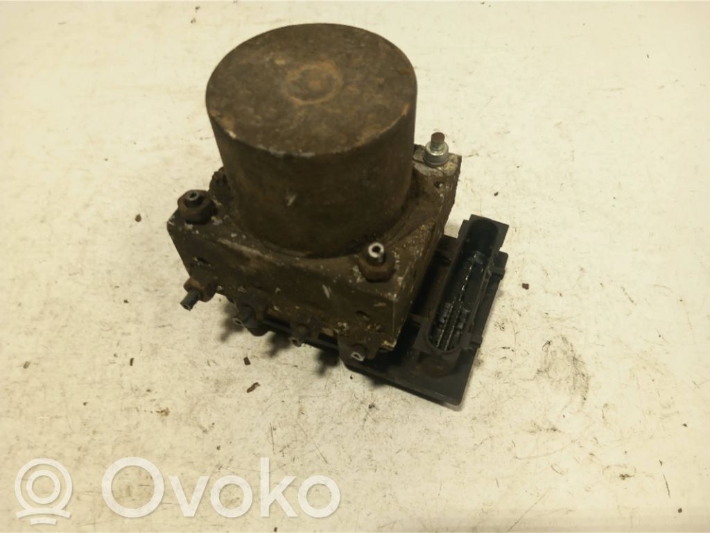 Nissan Primera Bomba de ABS 