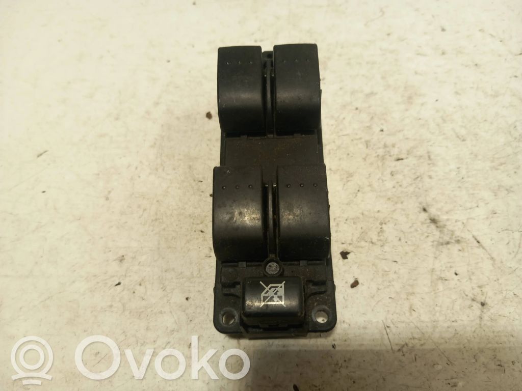 Mazda 3 II Electric window control switch 